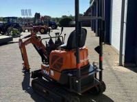 Mini-graver / Mini-graafmachine Hitachi 10U-6