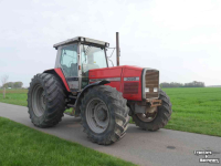 Tractor / Trekker Massey Ferguson 3690 Dynashift