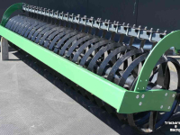 Overige grondbewerkingsmachines en toebehoren Hofstede V ring dakring  dak ring verkruimel schijveneg rol roller wals verkruimelrol
