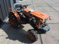 Compact tractor Kubota B5001 4WD minitrekker minitractor handgeschakeld