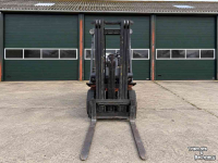 Heftruck Nissan 2,5 ton