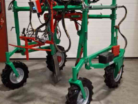 Overige boomkwekerijmachines en toebehoren Ezendam Globus STM07-combi kluitsteek/vormsnoeimachine