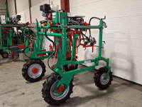Overige boomkwekerijmachines en toebehoren Ezendam Globus STM07-combi kluitsteek/vormsnoeimachine