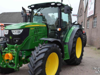 Tractor / Trekker John Deere 6125R