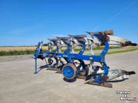 Ploegen  BX4975F (4 Schaar wentelploeg)