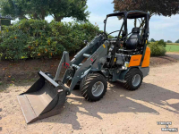 Shovel / Wiellader / Kniklader Giant 263S