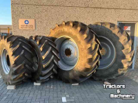 Wielen, Banden, Velgen & Afstandsringen Michelin set MachXbib 600/70R30 en 710/70R42  Case-IH Magnum NewH T8