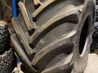 Wielen, Banden, Velgen & Afstandsringen Mitas 1250/50R32