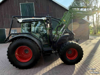 Tractor / Trekker Fendt 211 Vario met bosbouwbescherming / forestry protection