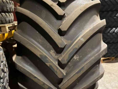 Wielen, Banden, Velgen & Afstandsringen Mitas 1250/50R32
