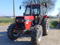 Tractor / Trekker Case-IH 1494 4x4 Hydrashift