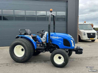 Compact tractor New Holland Boomer 55