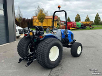 Compact tractor New Holland Boomer 55