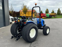Smalspoor tractor New Holland Boomer 55