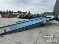 Overige transport- en industriemachines en toebehoren  storax oprijbrug laadbrug 10 ton