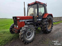Tractor / Trekker Case-IH 845 XL