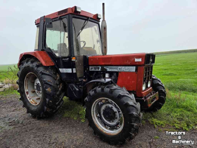 Tractor / Trekker Case-IH 845 XL