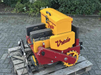 Doorzaaimachine Vredo Turf fix mini doorzaaimachine 63 cm