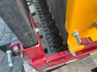 Doorzaaimachine Vredo Turf fix mini doorzaaimachine 63 cm