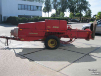 Persen / Balenpers / Pakkenpers New Holland Hayliner 386