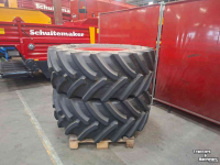 Wielen, Banden, Velgen & Afstandsringen BKT 540/65R30 AgriMax Sirio