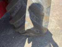 Wielen, Banden, Velgen & Afstandsringen BKT VF 600/60R30