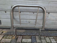 Front-bumper  Bumper universeel gegalvaniseerd frontbumper motorkapbescherming beschermkap