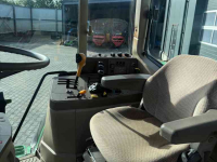 Tractor / Trekker John Deere 6115 M