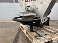 Sneeuwruim werktuigen Giant Giant- Delimbe zoutstrooier T11.3-250