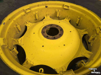 Wielen, Banden, Velgen & Afstandsringen BKT 480/80R38
