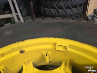 Wielen, Banden, Velgen & Afstandsringen BKT 480/80R38