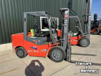 Heftruck  hchi   3500kg  2 stuks voorraad
