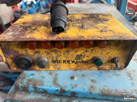 Pootmachine Monosem 6 rijige Maispoter Maiszaaier Mais poter zaaier