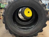 Wielen, Banden, Velgen & Afstandsringen Michelin 900/50R42