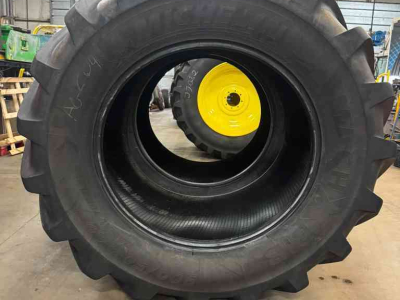 Wielen, Banden, Velgen & Afstandsringen Michelin 900/50R42