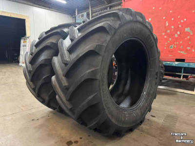 Wielen, Banden, Velgen & Afstandsringen Michelin 900/50R42