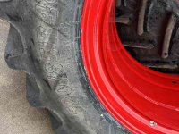 Wielen, Banden, Velgen & Afstandsringen  Dubbellucht 520/85R46  naast  710/70R42