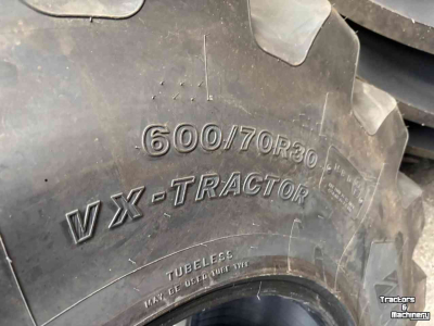 Wielen, Banden, Velgen & Afstandsringen Bridgestone 600/70R30  710/70R42