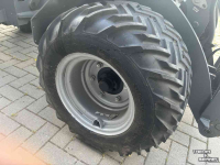 Shovel / Wiellader / Kniklader Giant G2700E  X-tra