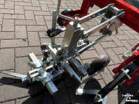 Schoffelmachine / Schoffelbalk  Alm hangestuurde schoffelmachine