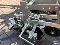 Schoffelmachine / Schoffelbalk  Alm hangestuurde schoffelmachine