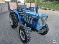 Compact tractor Iseki TL2700  met Stuurbekrachtiging