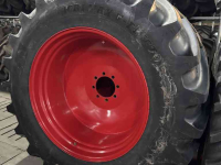 Wielen, Banden, Velgen & Afstandsringen BKT Set VF 650/65R42 BKT met VF 540/65R30  op velg