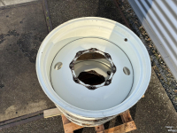Wielen, Banden, Velgen & Afstandsringen  DW14x28 Velgen