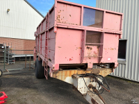 Kipper / Kiepwagen / Landbouwkipper  mestverspreider defect