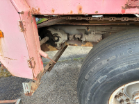 Kipper / Kiepwagen / Landbouwkipper  mestverspreider defect