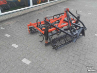 Zaaibed-combinatie / Zaaibedbereider  Frontverkruimelaar- cultivator
