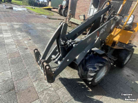 Shovel / Wiellader / Kniklader Giant 335T