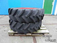 Wielen, Banden, Velgen & Afstandsringen Kleber 320/85R24 op 8-gaats Fendt velgen