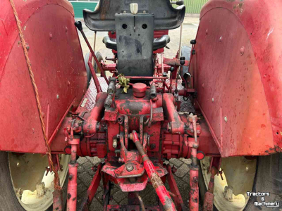 Tractor / Trekker International 644